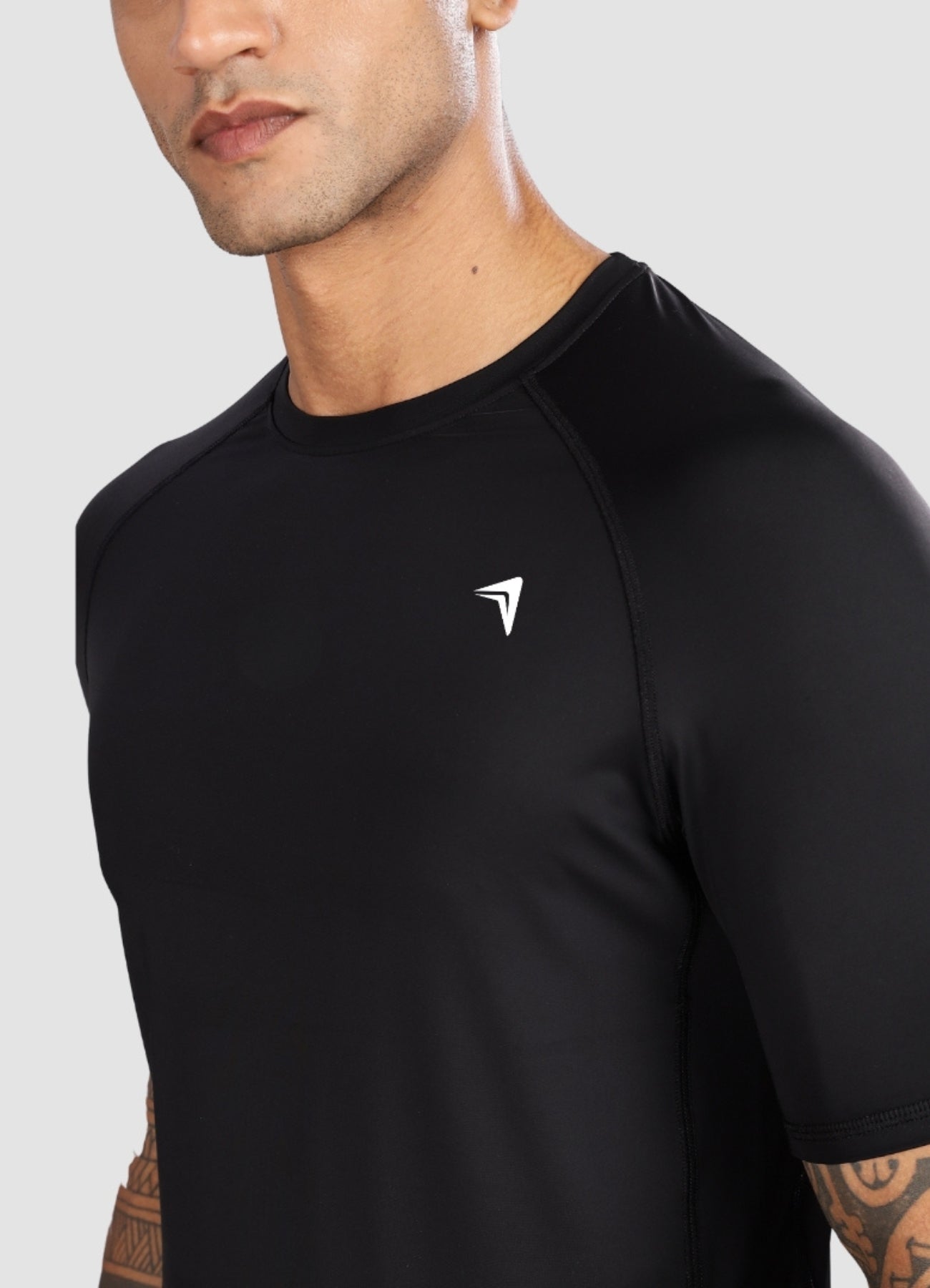 ATHLIKA Compression Half Sleeve Baselayer Black